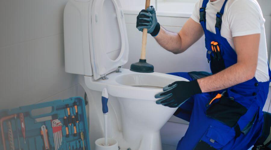 Local expert plumbing services in Fort Gratiot, MI